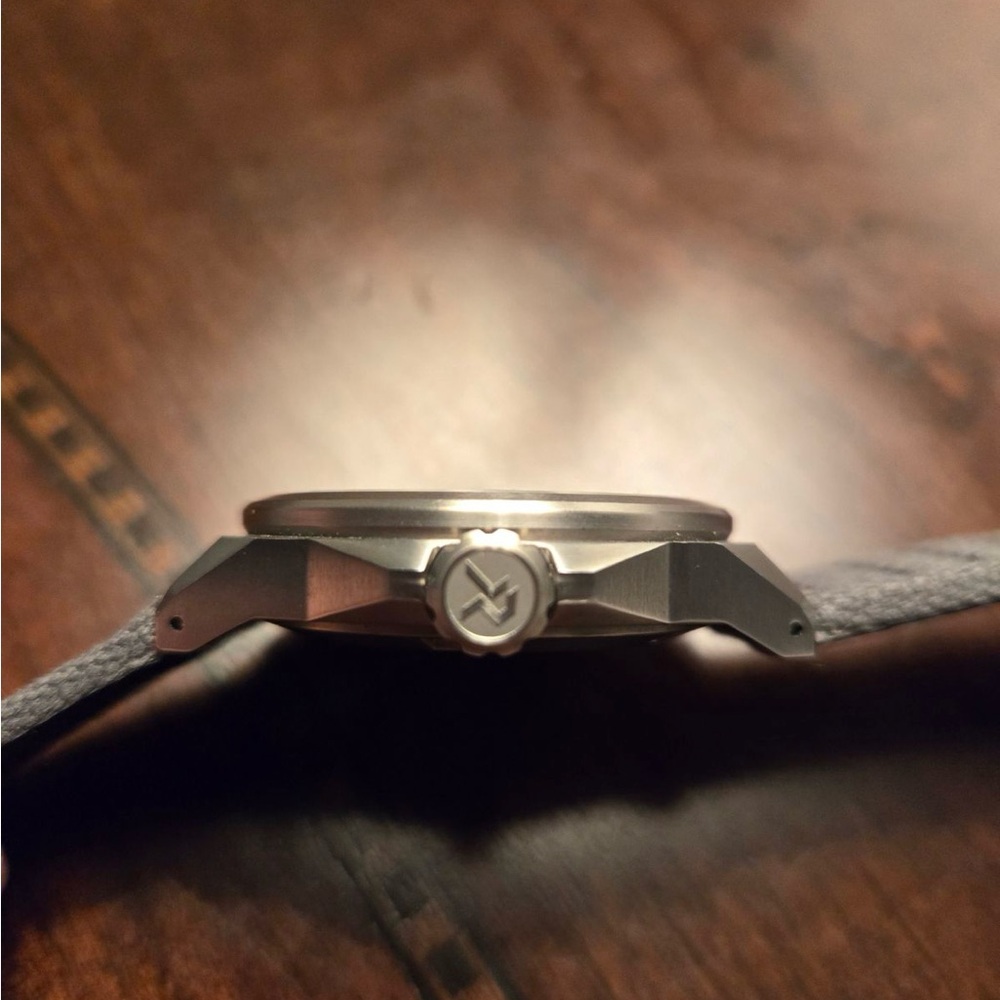 RZE Resolute - Automatic Titanium Pilot Style/Flieger Watch - RZE Resolute - Picture 5 of 5